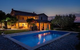 Lavanda Apartments & Room